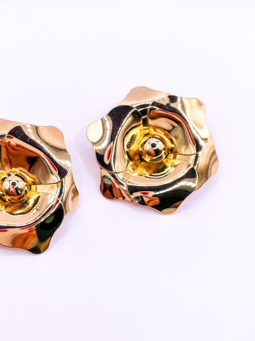 Brinco Flor Pétala Lisa - Imagem 3