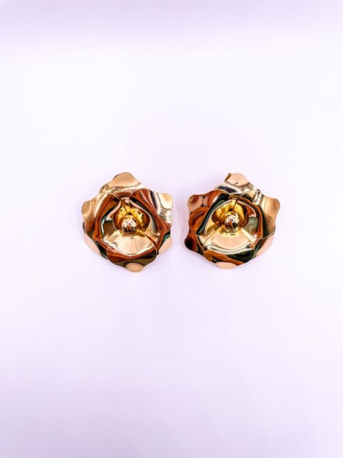 Brinco Flor Pétala Lisa - Imagem 4